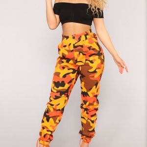 FASHION NOVA orange camo pants